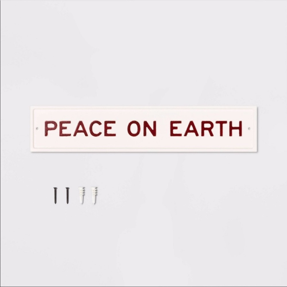 Hearth & Hand Peace On Earth Sign